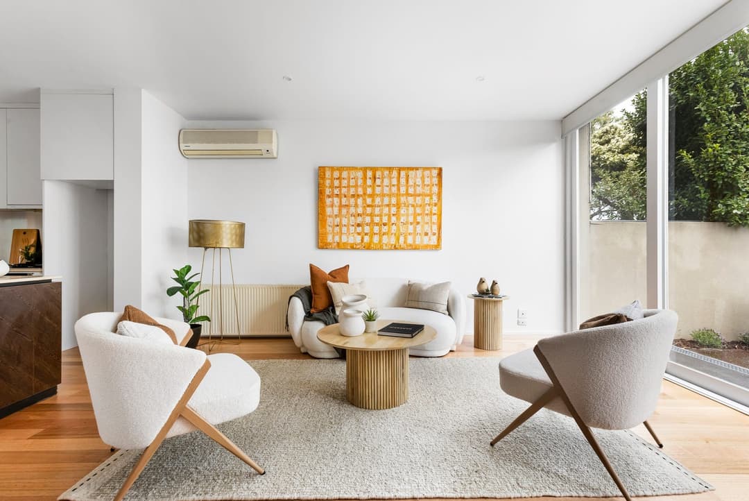 Professionally styled Melbourne property — photo 1