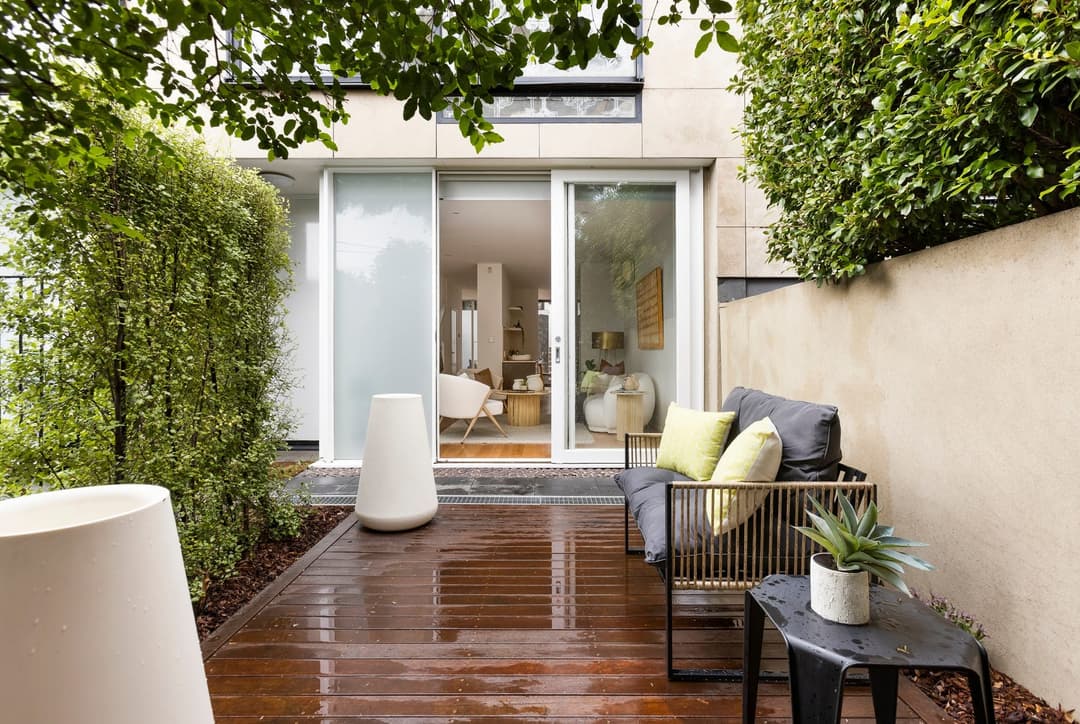 Professionally styled Melbourne property — photo 6