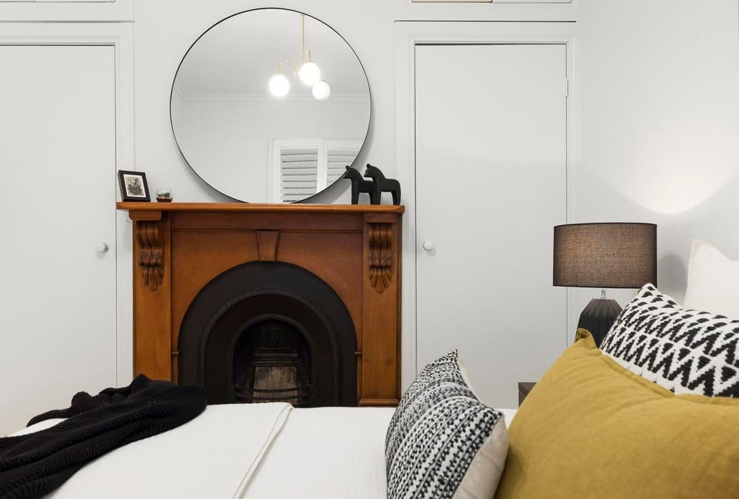 Professionally styled Melbourne property — photo 10