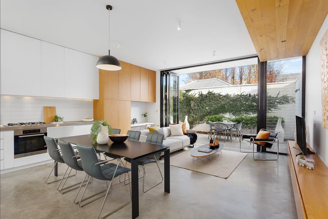 Professionally styled Melbourne property — photo 11