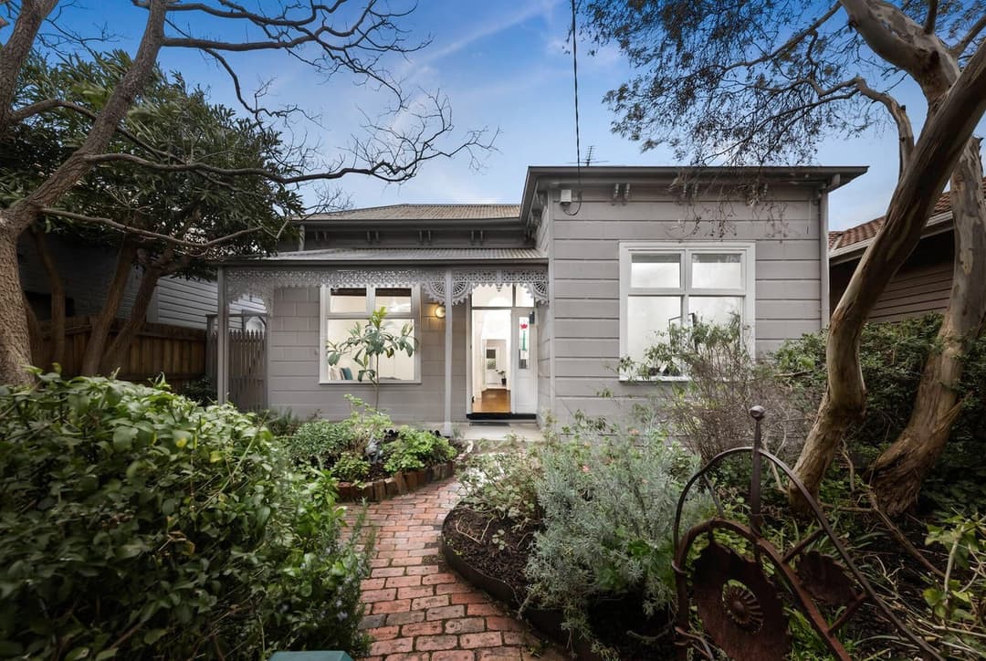 Professionally styled Melbourne property — photo 39
